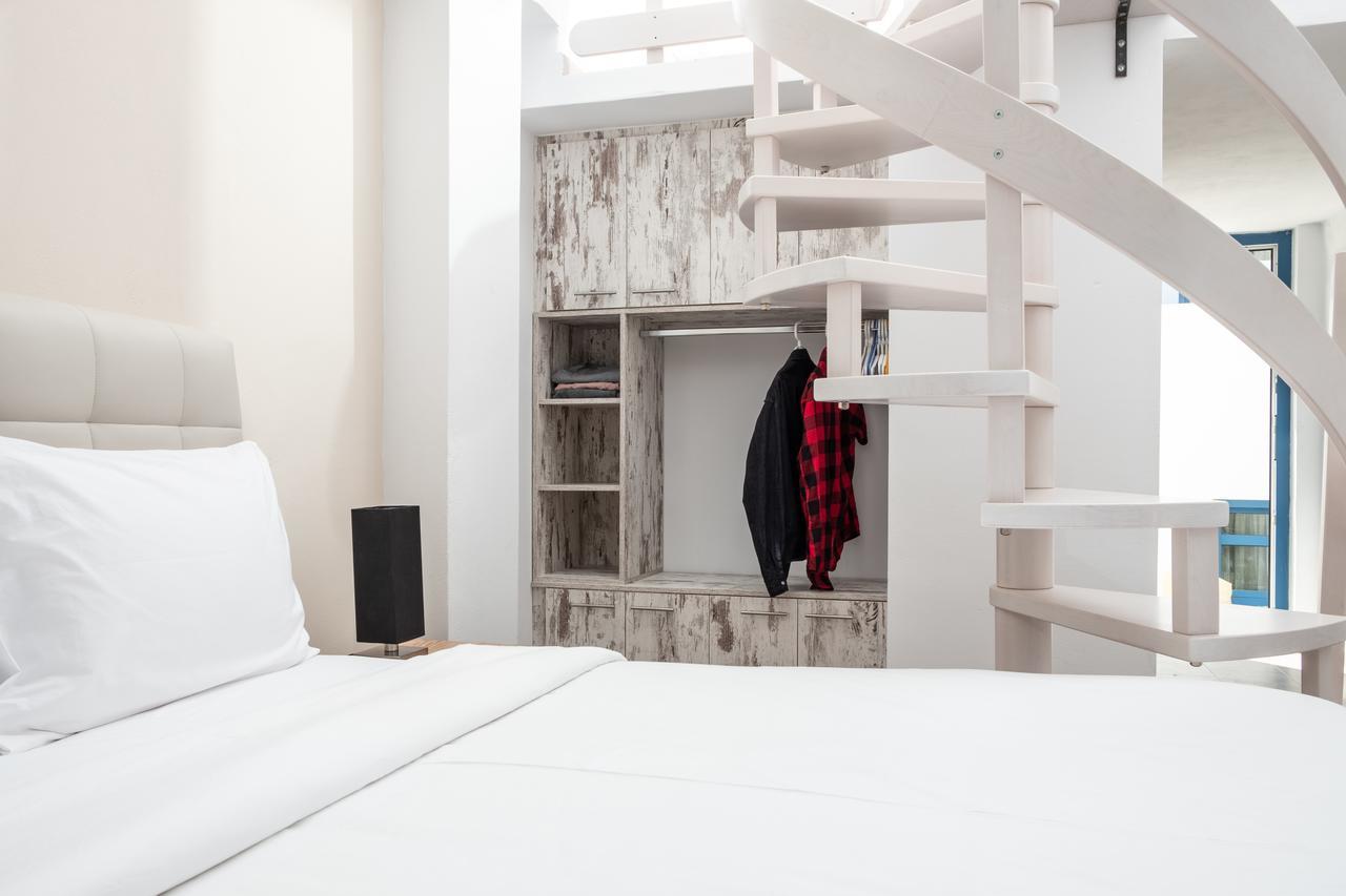 Tristhenia Aparthotel Периса Екстериор снимка