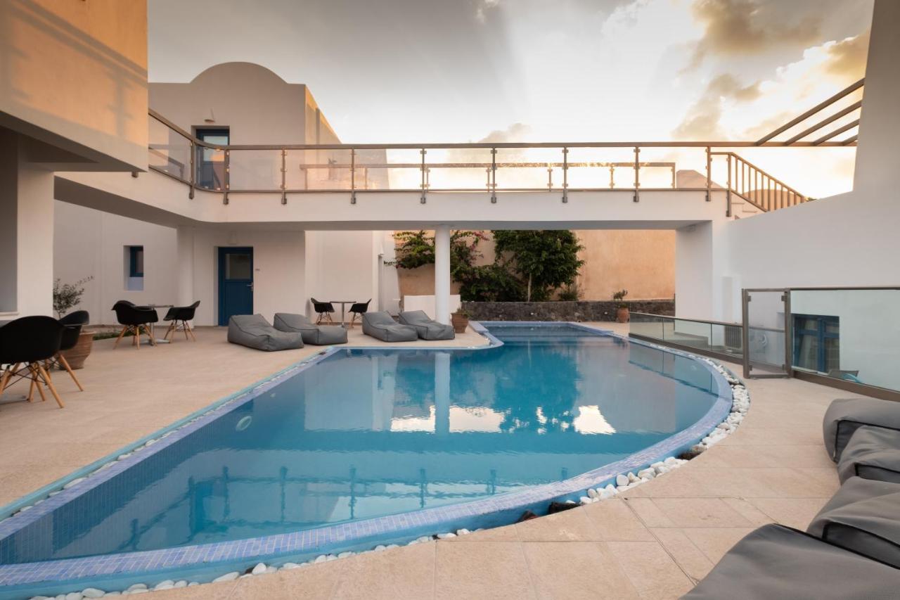 Tristhenia Aparthotel Периса Екстериор снимка