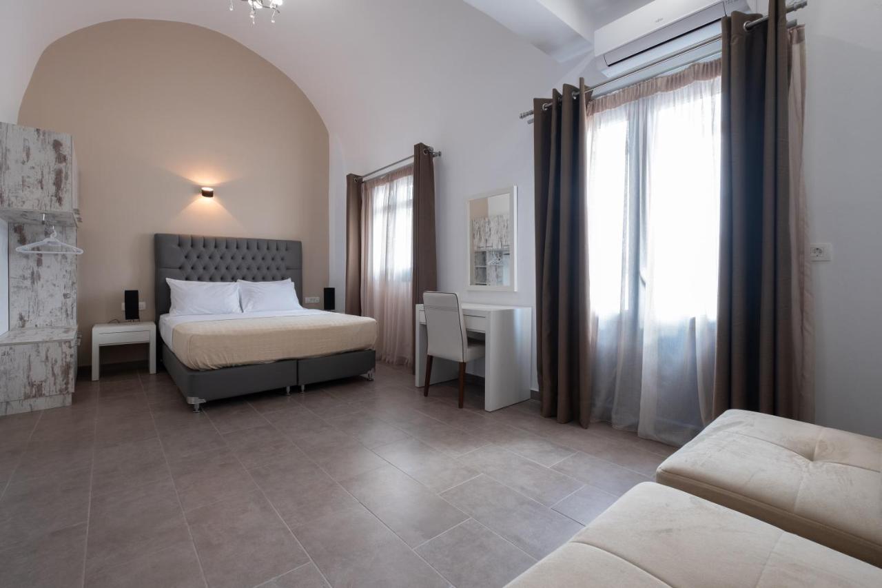 Tristhenia Aparthotel Периса Екстериор снимка